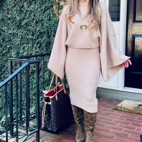 FIRM PRICE!⭐From⭐️PARIS⭐Fabulous 2 Piece Sweater Knit Tank Dress and Sweater Set - Picture 9 of 9